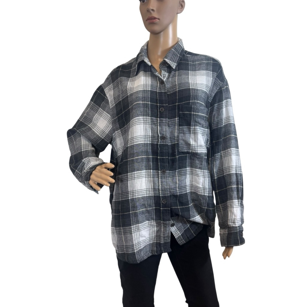 Women's Wild Fable Flannel Shirt Size M Gray Plaid NWT